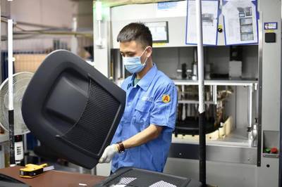 長(zhǎng)春一汽富晟長(zhǎng)泰汽車(chē)塑料制品 以技術(shù)開(kāi)發(fā)為根節(jié)，為企業(yè)發(fā)展注入強(qiáng)勁動(dòng)能