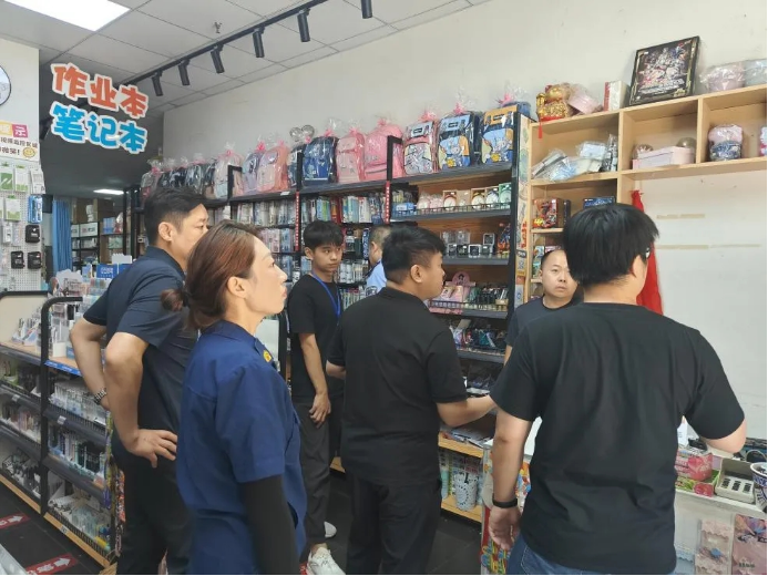 新鄉高新區開展校園及周邊環境綜合治理專項行動，規范經營活動護航學生成長